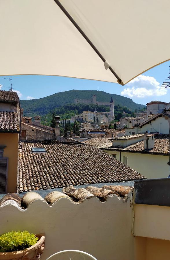 Apartmán Sotto I Tetti Del Borgo Spoleto Exteriér fotografie