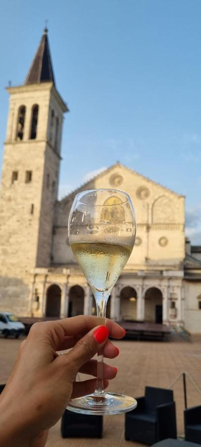 Apartmán Sotto I Tetti Del Borgo Spoleto Exteriér fotografie