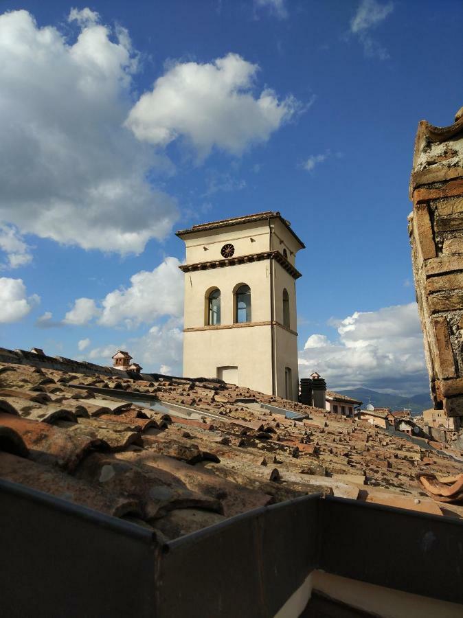 Apartmán Sotto I Tetti Del Borgo Spoleto Exteriér fotografie